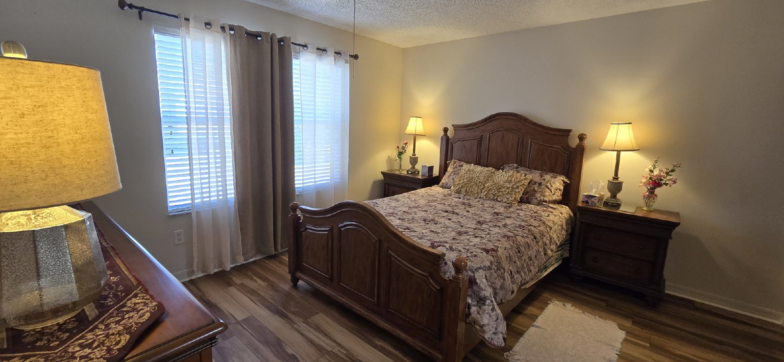 1088 Gennesse Lane property image