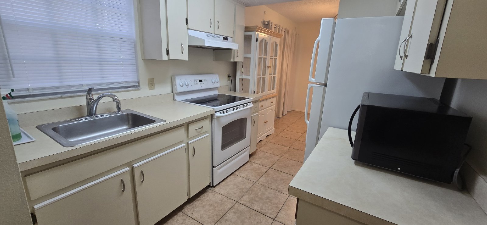 7912 Midway Dr property image