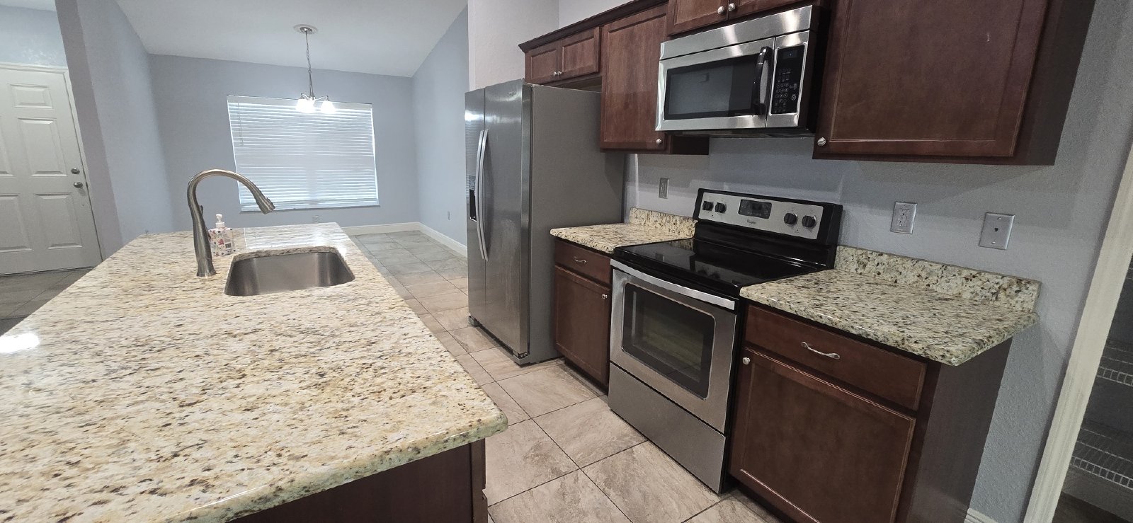 32 Pine Ct. Loop property image
