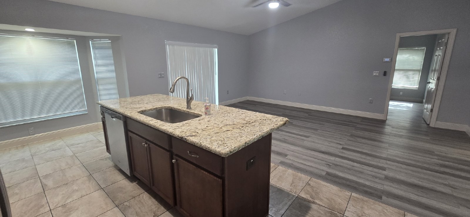 32 Pine Ct. Loop property image