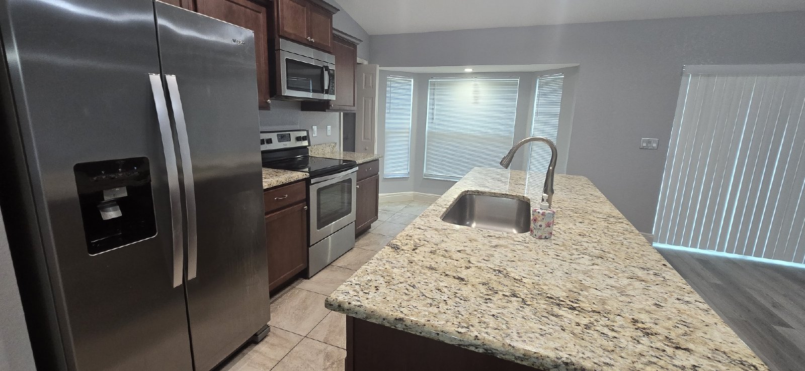 32 Pine Ct. Loop property image