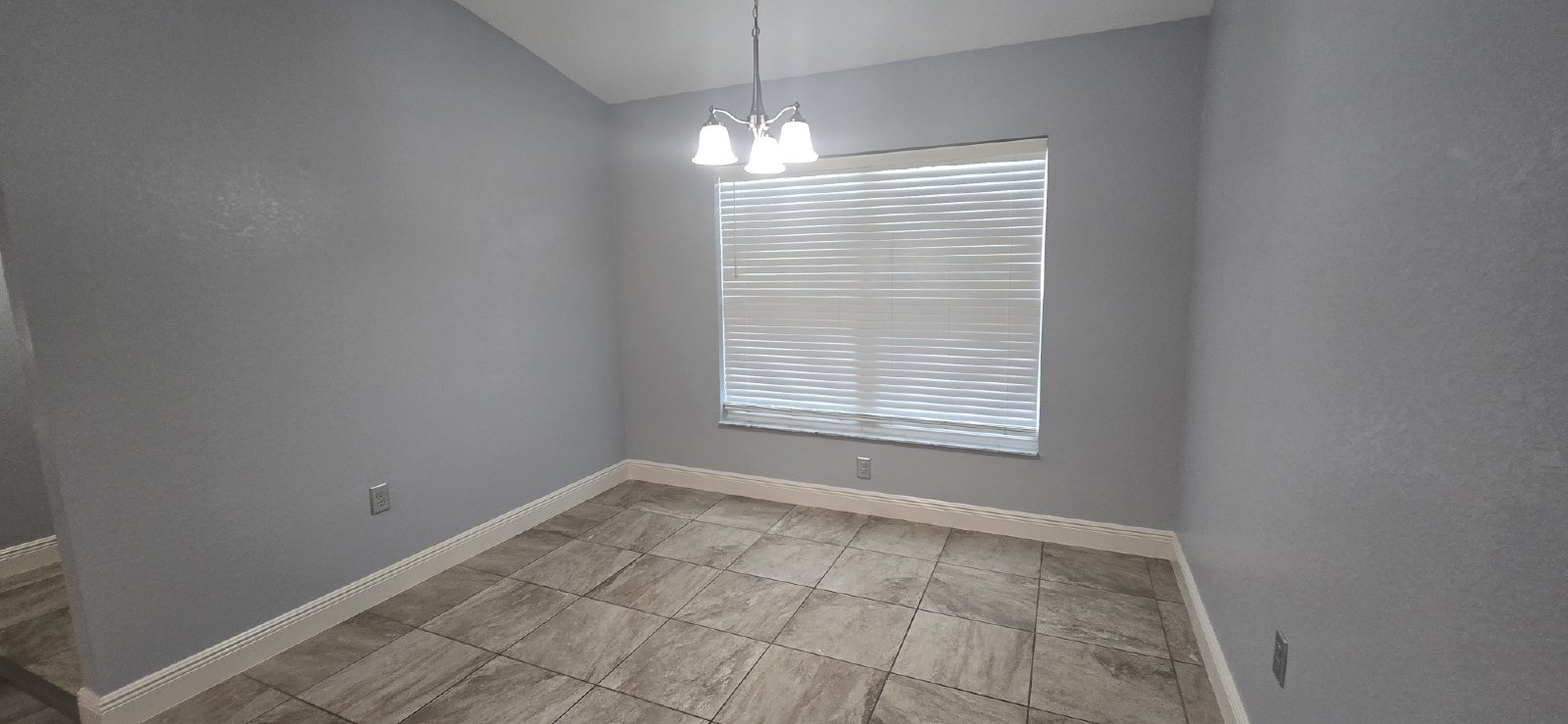 32 Pine Ct. Loop property image