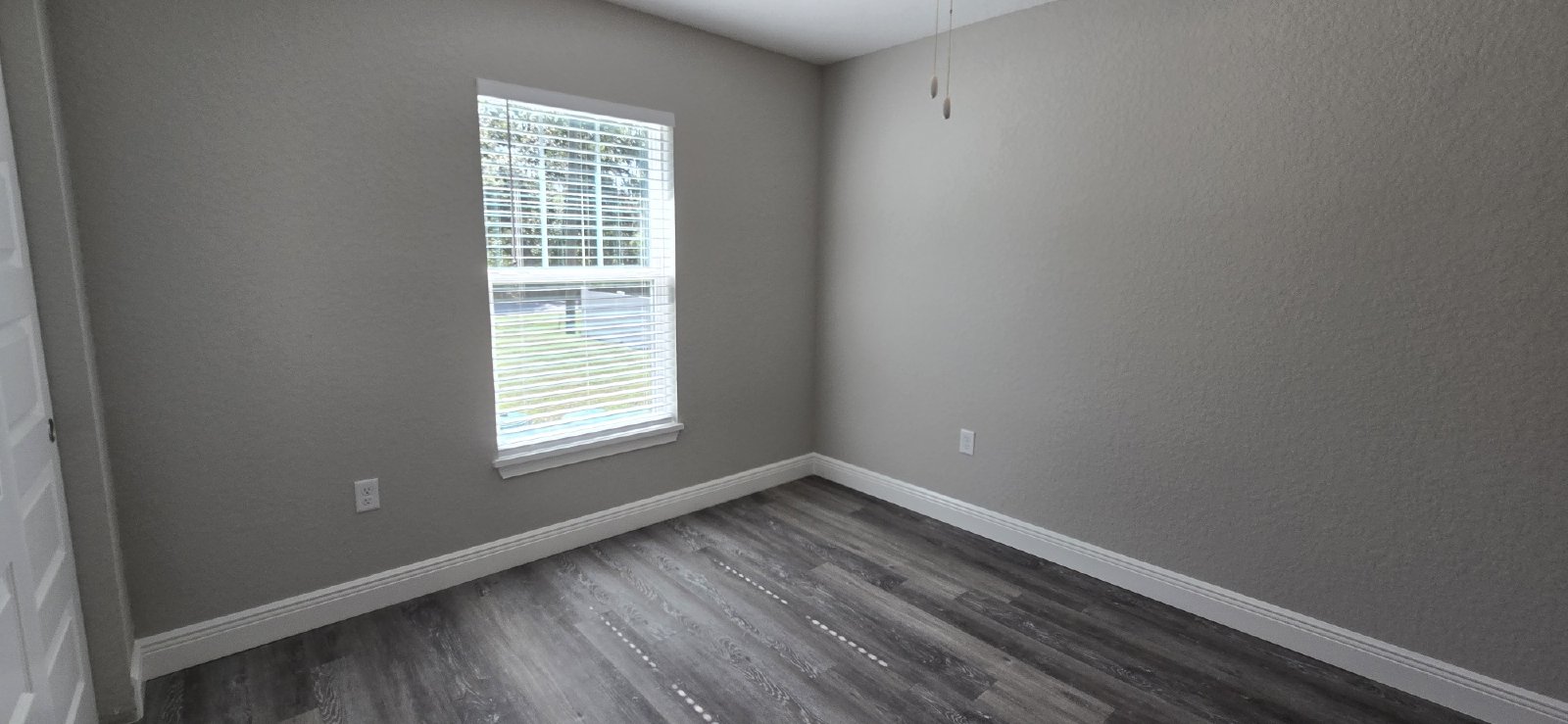 211 Oak Lane Circle property image