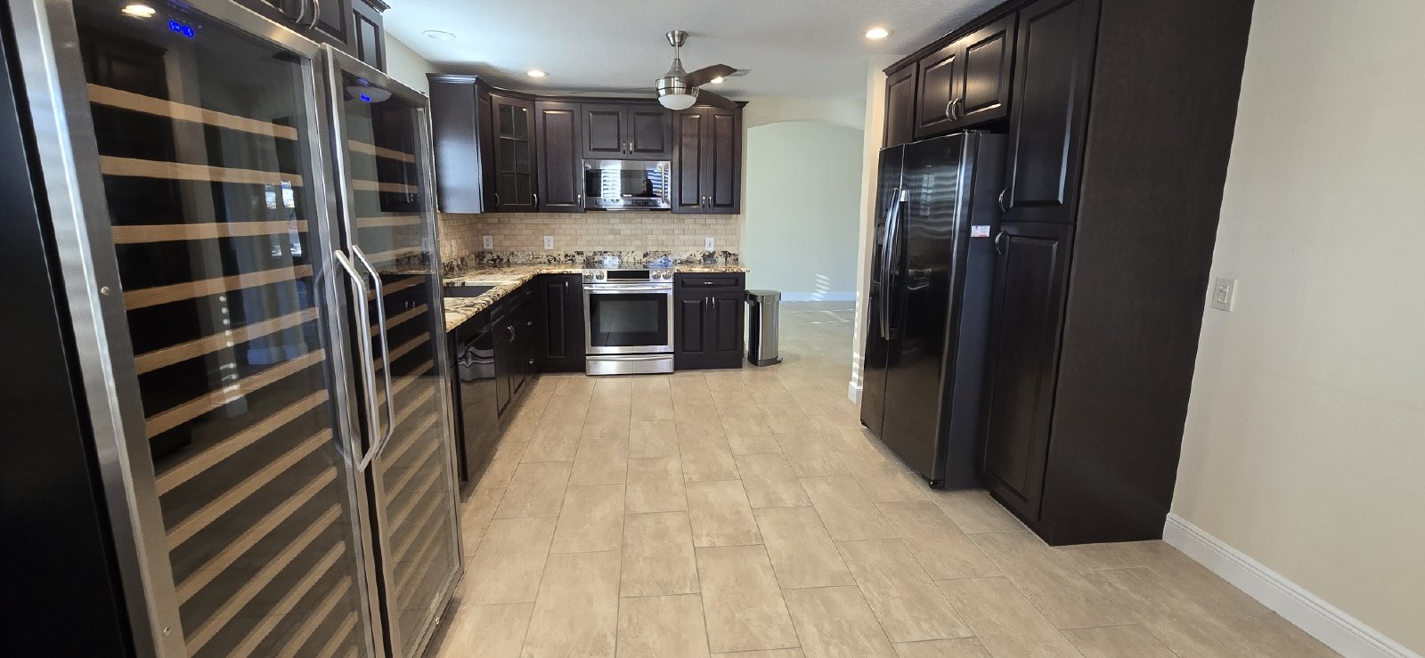 2125 Barbosa Ct. property image