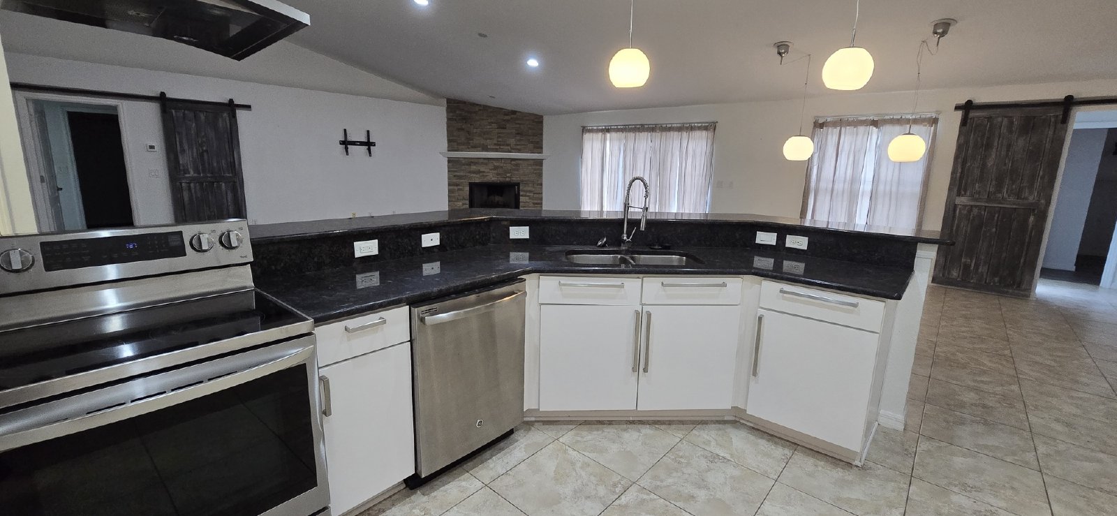 5609 SW 1725nd Loop property image