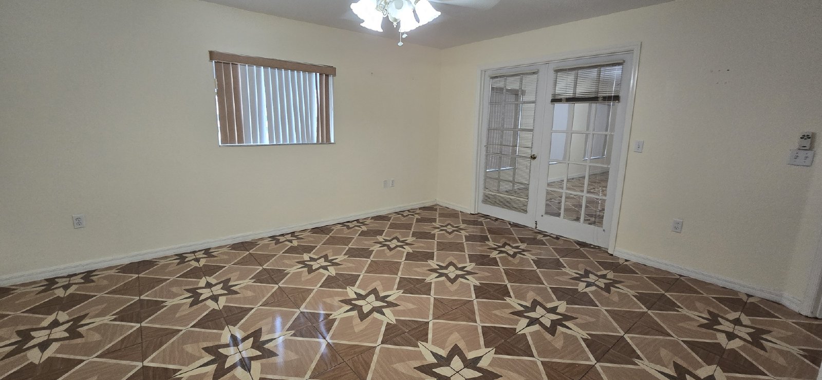 17594 SE 95th Cir property image