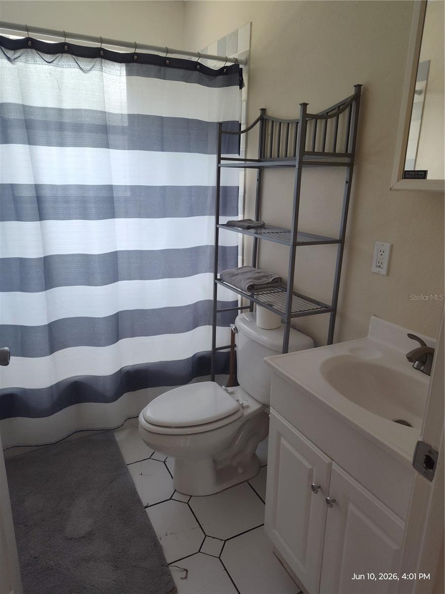 140 Bay Rd property image