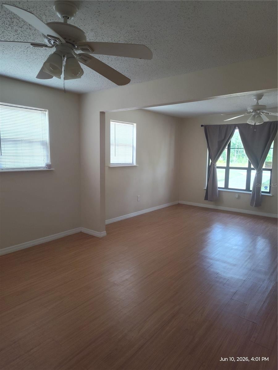 140 Bay Rd property image