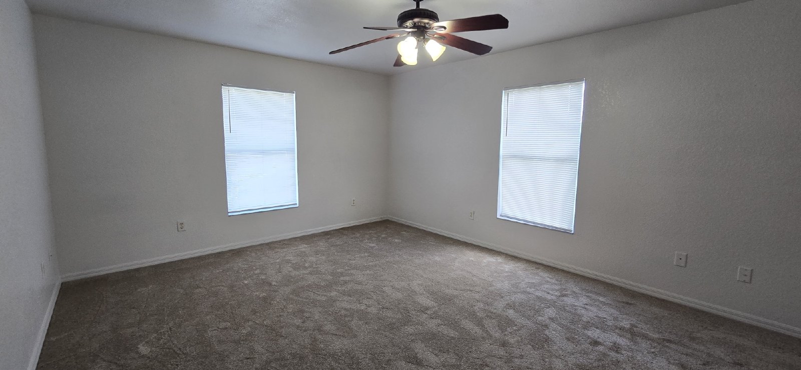 6875 SE 52nd Street property image