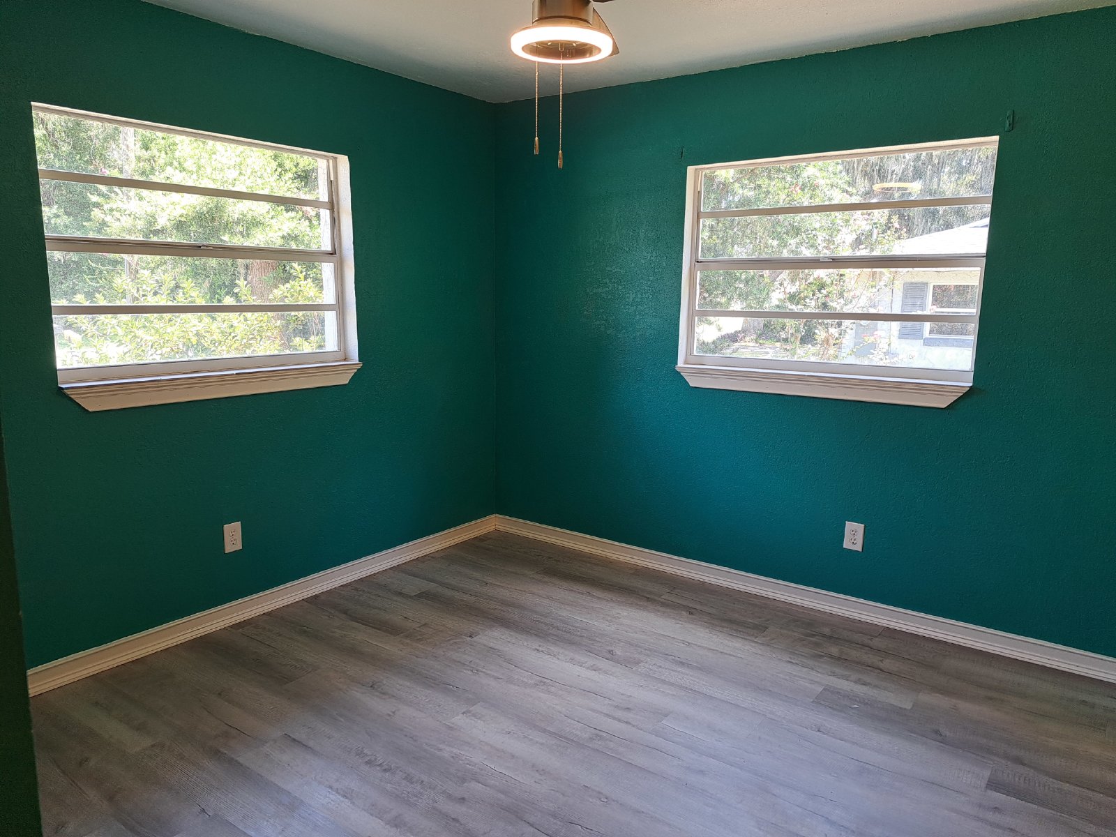 Charming 3 Bedroom, 2 Bath Pool Home on 0.33 Acres property image